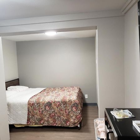 Parkrose Inn And Suites Portland Bagian luar foto